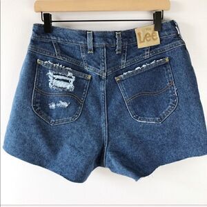 Vintage Lee 90s Cut Off High Rise Mom Jean Shorts
